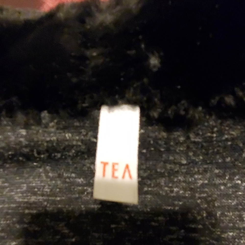 Top/Cardigan with Fur Collar - Picture 4 of 4